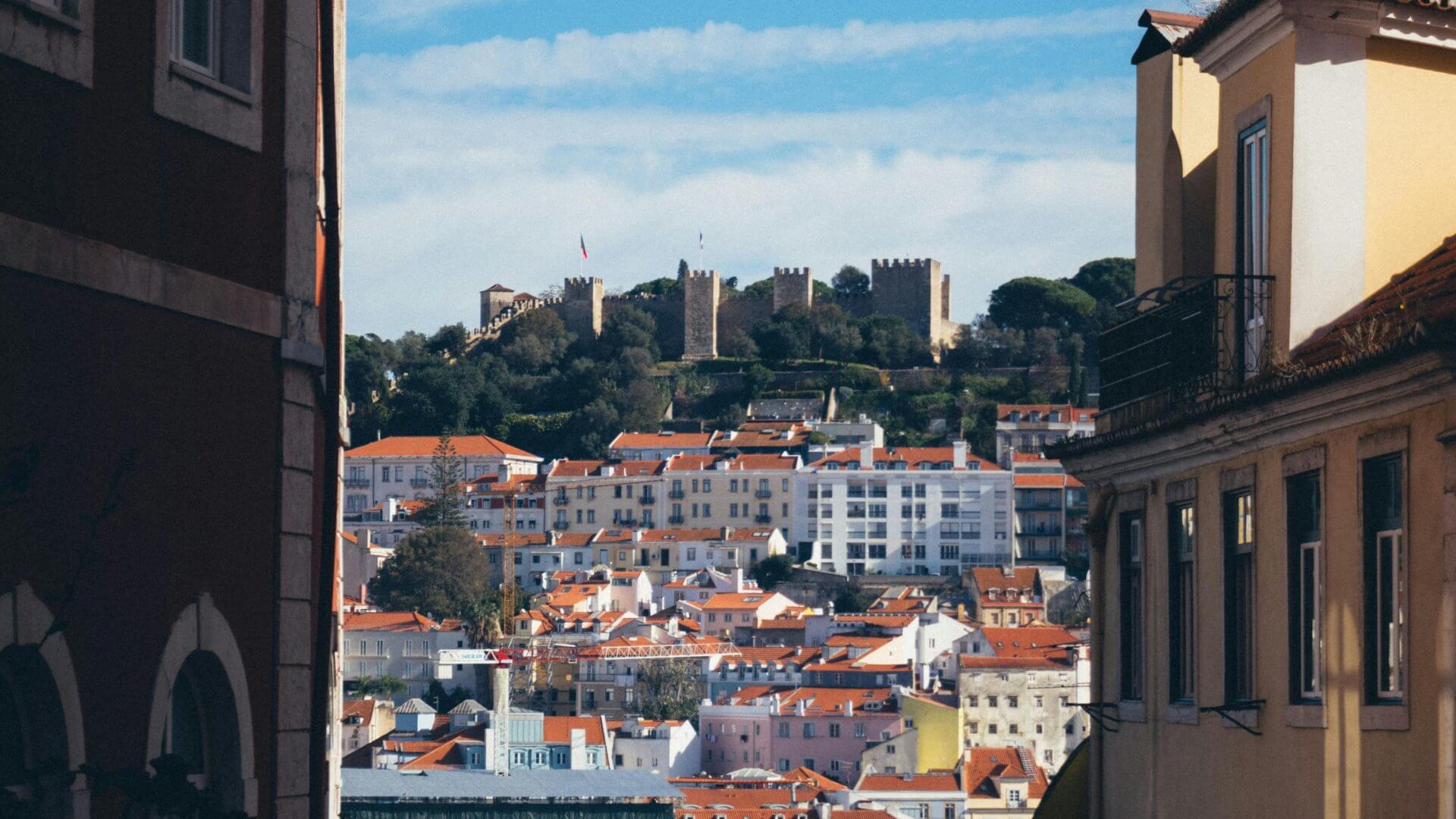 Castelo de São Jorge e o Mercado Imobiliário: Um Guia Completo